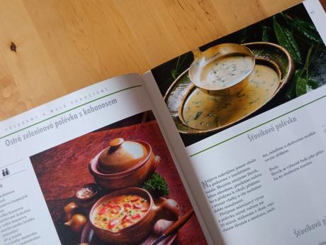 Kniha kuchařův rok jaro, 