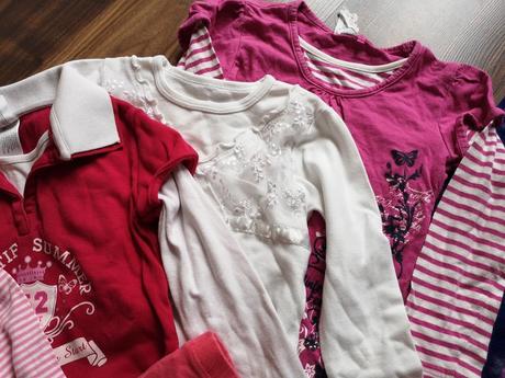 Děvčátko vel. 104, 104–116