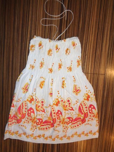 Překrásné bílozlaté motýlkové šaty 116/122, 116