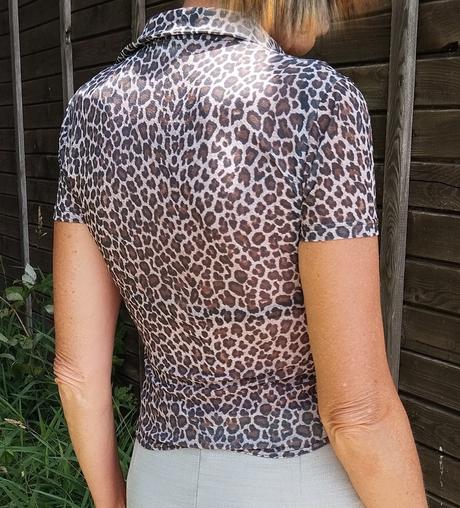 Pět tílek a halenek vel. s, m za cenu jedné, m