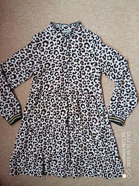 Šaty leopardí zn."y.f.k." vel."134-140", 134