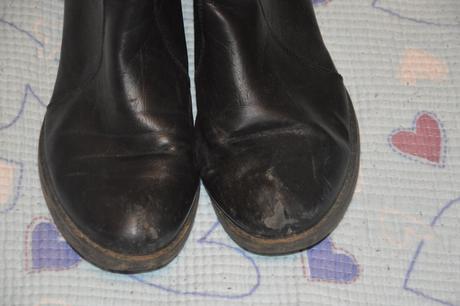 38 černé kozačky, polokozačky se zlatými zipy, 38