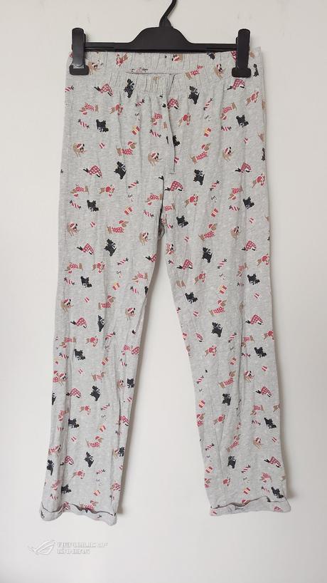 Pyžamové kalhoty, 38