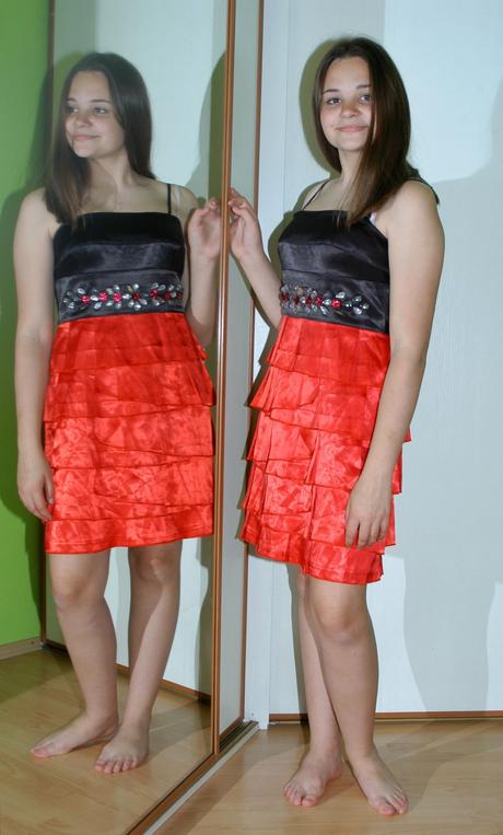 Společenské saténové krátké šaty, taneční, 40