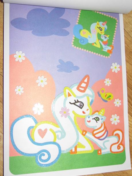 Třpytivé omalovánky jednorožci, 