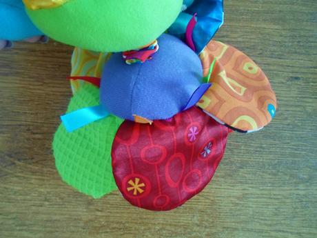 Čmelák bzuk hračka lamaze, 