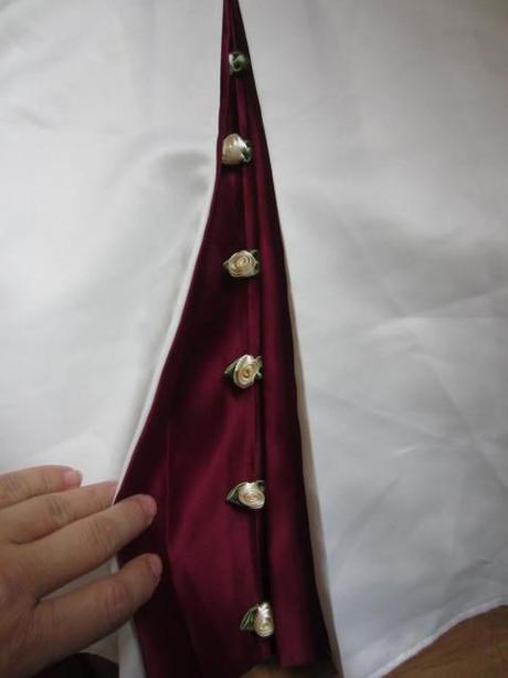 Sváteční šaty, 98