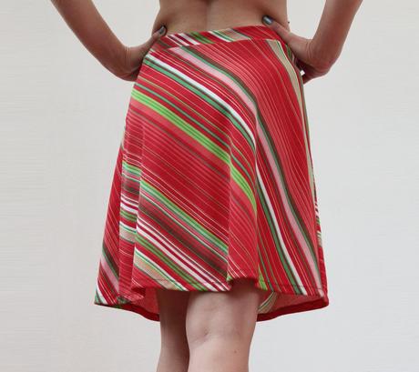 Retro sukně se šikmými pruhy vel.s, s