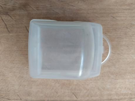 Krabička na dudlík,