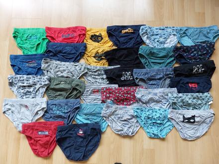 Chlapecké slipy, vel. 128/134, celkem 32ks, coccodrillo,128