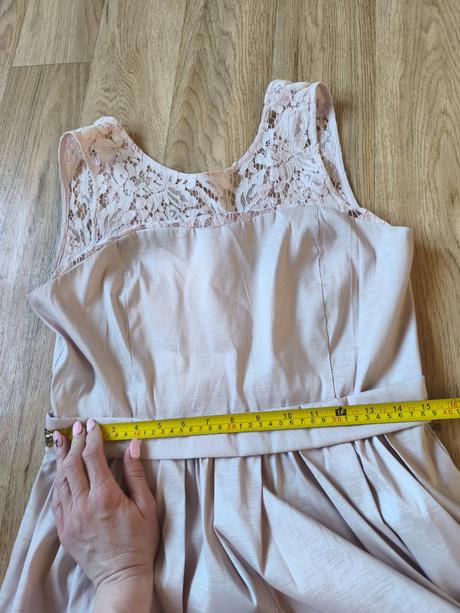 Sváteční šaty s krajkou, amisu,m