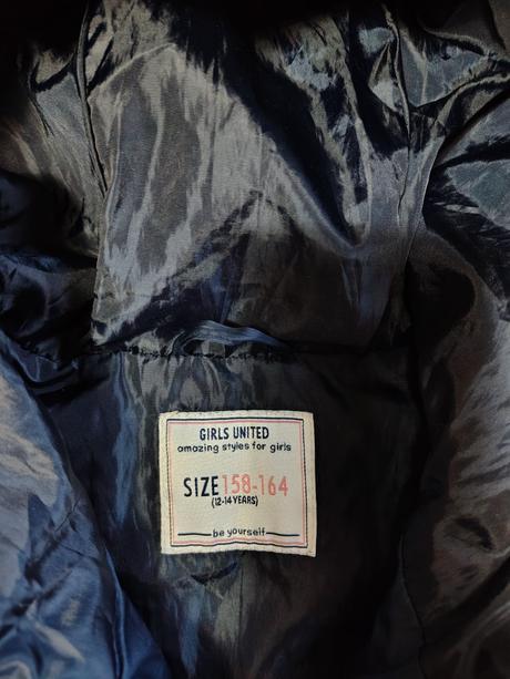 Dívčí prošívaná vesta 158/164takko, takko,158