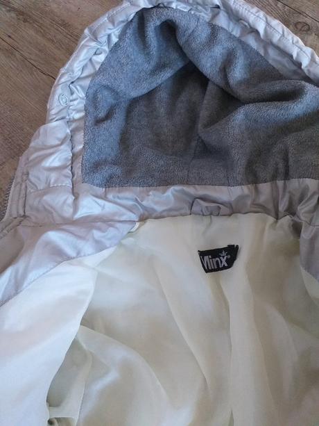 Stříbrná buřtíkatá bunda s kapucí, minx,116