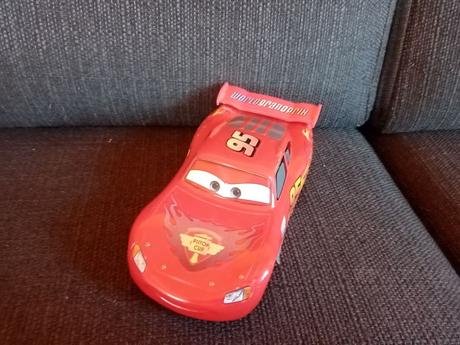 3 - autíčko cars, 