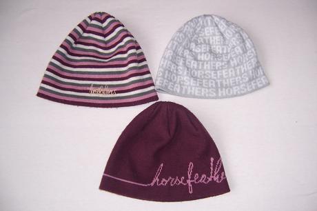 3x čepice, horsefeathers,146