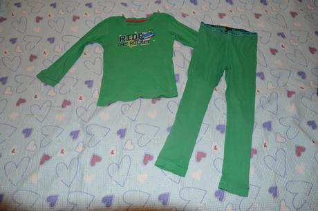 Pyžamo pyžamko, spodní vrstva oblečení, lupilu,104