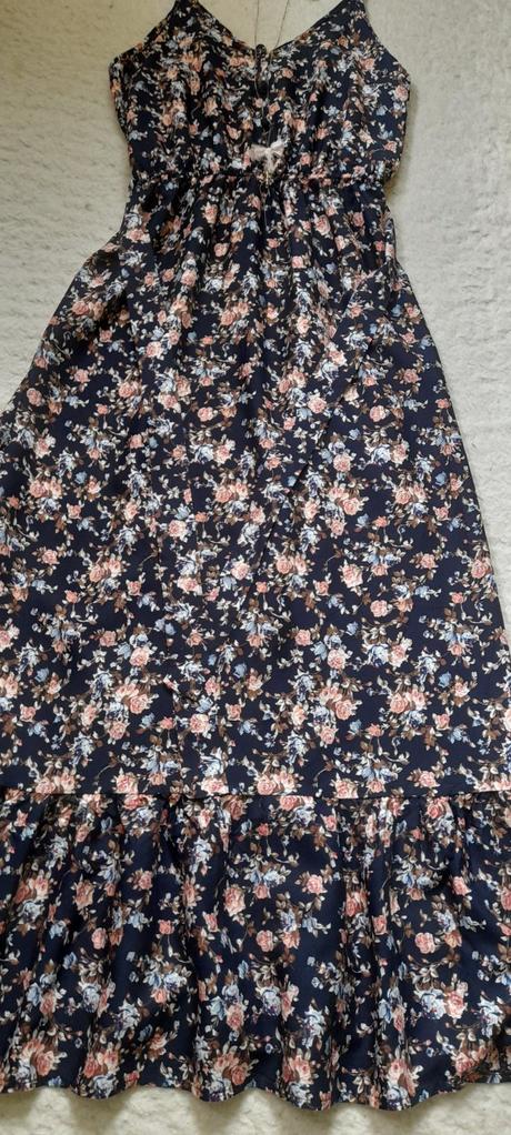 Květinové dlouhé šaty s páskem, l