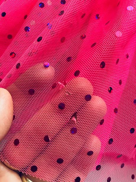 K5/ sukně tylová s flitri - v.cca 5/8 let, 110