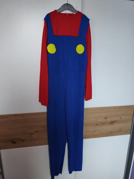 Kostým super mário 10-12r(146-152), 