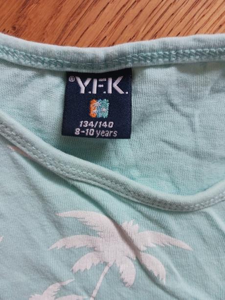 Tílko č.134/140, 134