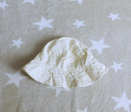 Klobouček vel.74/80, 