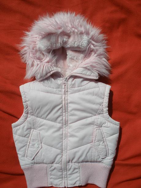 Vesta s kožíškem, girl2girl,116