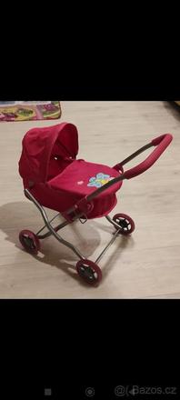 Dětský kočárek pro panenku,