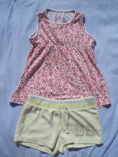 Šortky+tílko, 134
