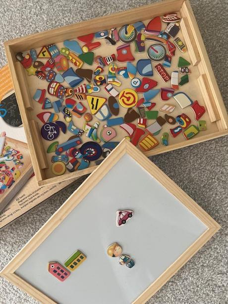 Magnetická a křídová tabule pro děti,