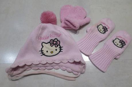 Kulíšek hallo kitty a rukavičky, h&m,74
