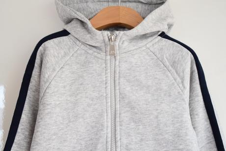 Mikina vel. 5 - 6 let, 116