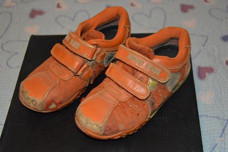 Oranžové holčičí boty, zdobené kamínky, 28