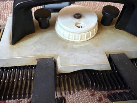 Retro stroj na pleteni moda, 