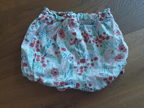 Kraťásky pro holčičku, h&m,86