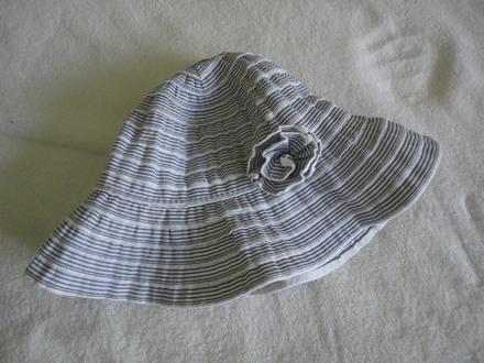 Krásný letní klobouk, obvod 54-56cm, 134
