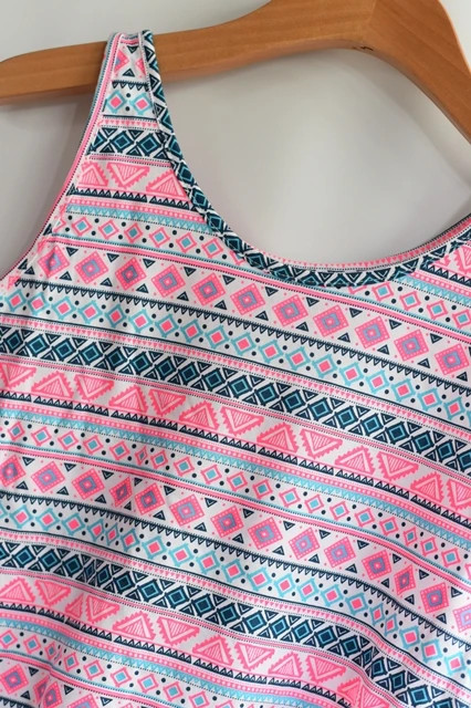 Tílko vel. 12 - 13 let, 158