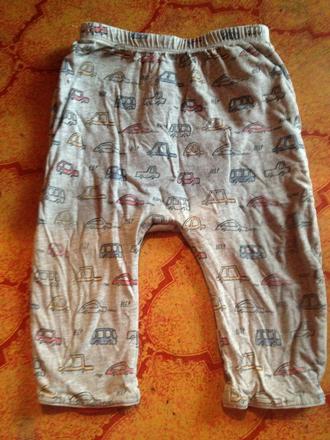 Klučičí tepláky, tepláčky autíčka, gap,74