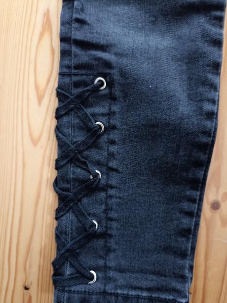 Džíny, reserved,140