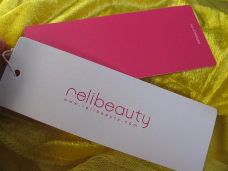 Kostým-krásné žluté volánkové šaty princezna bella, 