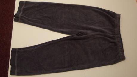 Tepláky bóboli, 104