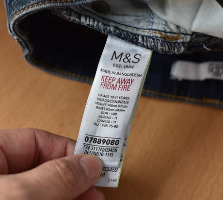 Kraťasy vel. 10 - 11 let, marks & spencer,146