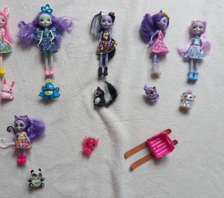 Enchantimals - cena celkem 20 ks, 