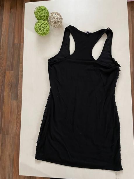 Černé elastické volánkové šaty, vel s-l, river is, river island,m