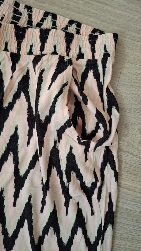 Kalhoty 3/4teční h&m "harémky", h&m,146
