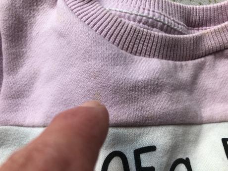 Šedorůžová mikina, 86