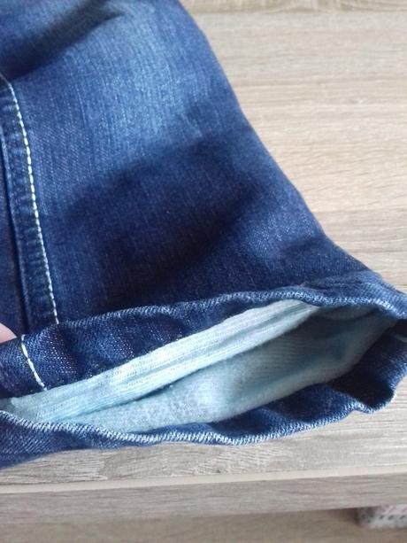 Teplejší dívčí džíny, lupilu,98