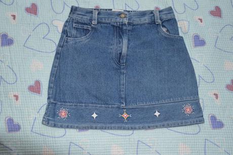 Džínová, riflová sukně s výšivkami, 110