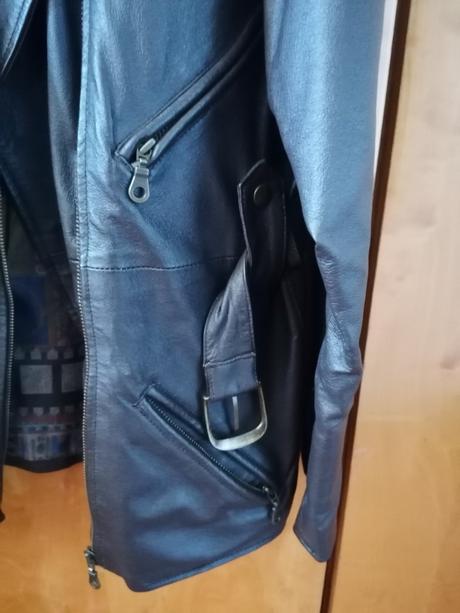 Kožená bunda, quelle,l