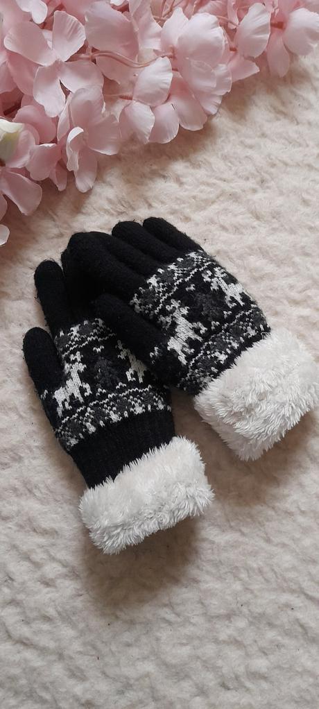 Pletené zateplené rukavice s kožíškem, 