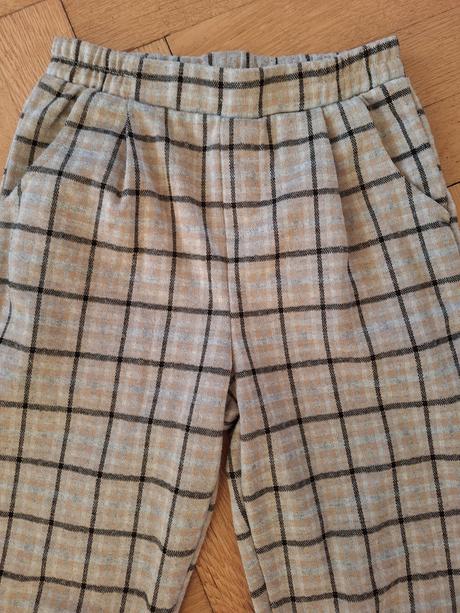 Kalhoty vel. 140, reserved,140
